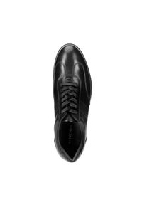 Wittchen - Męskie sneakersy ze skóry licowej na platformie z bieżnikiem brązowe. Okazja: na randkę. Nosek buta: okrągły. Kolor: brązowy. Materiał: skóra. Obcas: na platformie #4