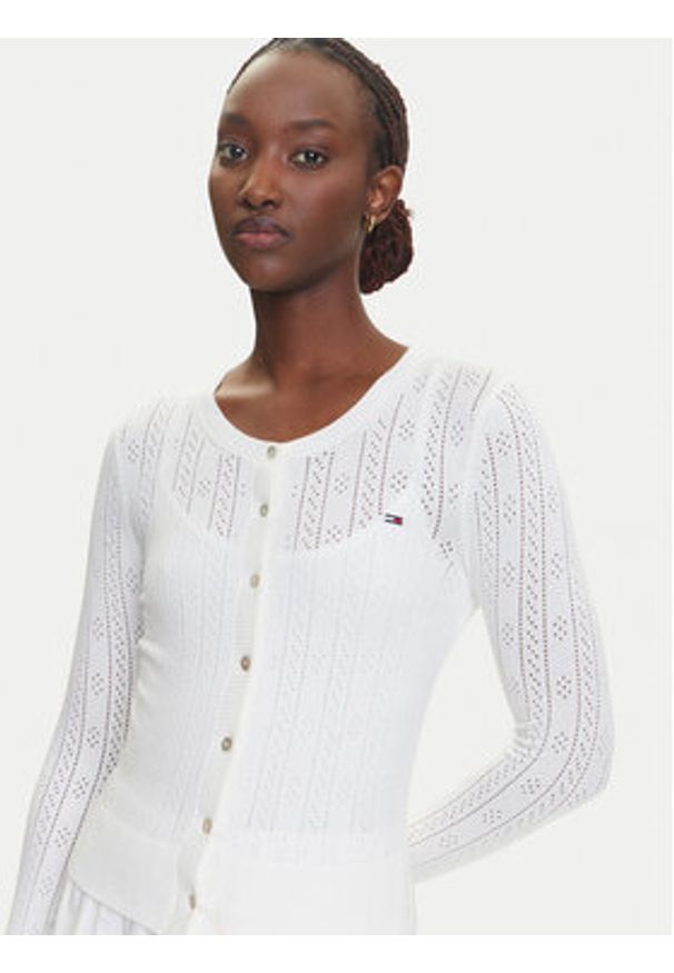Tommy Jeans Kardigan Pointelle DW0DW20966 Biały Regular Fit. Kolor: biały. Materiał: syntetyk