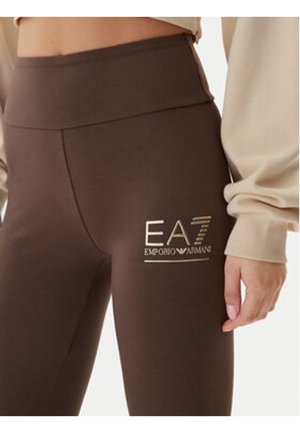 EA7 Emporio Armani Legginsy 7W000426 AF12484 U6063 Brązowy Slim Fit. Kolor: brązowy. Materiał: bawełna