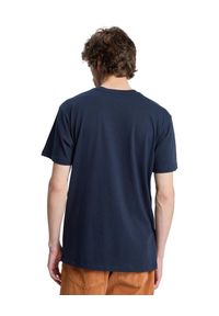 Quiksilver - Koszulka z krótkim rękawem EV COMP LOGO Mężczyźni. Kolor: niebieski. Materiał: materiał, bawełna. Długość rękawa: krótki rękaw. Długość: krótkie. Wzór: nadruk