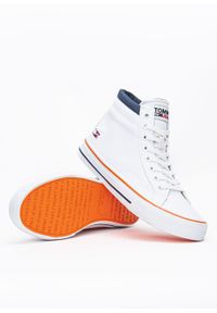 Sneakersy męskie Tommy Jeans Long Lace Midcut Leather Tjm (EM0EM00803-YBR). Kolor: biały