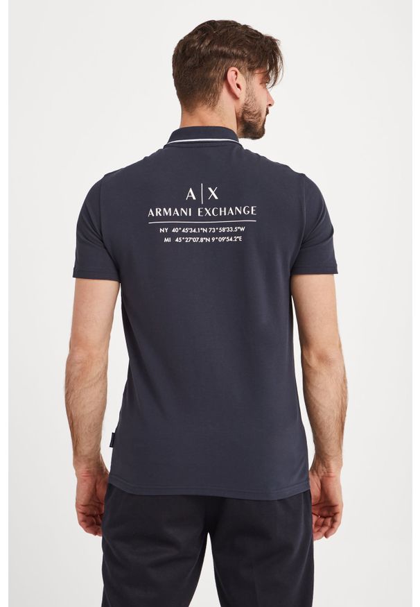 Armani Exchange - POLO ARMANI EXCHANGE. Typ kołnierza: polo. Wzór: jednolity, nadruk. Styl: sportowy