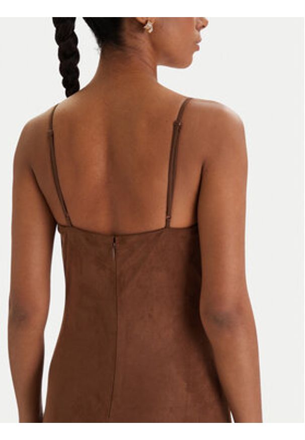 BARDOT - Bardot Sukienka z imitacji skóry Nadira 59194DB3 Brązowy Slim Fit. Kolor: brązowy. Materiał: skóra