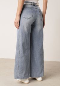 Born2be - Niebieskie Jeansy z Bawełną o Szerokim Kroju z Wysokim Stanem i Sznurkowym Paskiem Ianaia. Okazja: na co dzień. Stan: podwyższony. Kolor: niebieski. Styl: casual, klasyczny #6