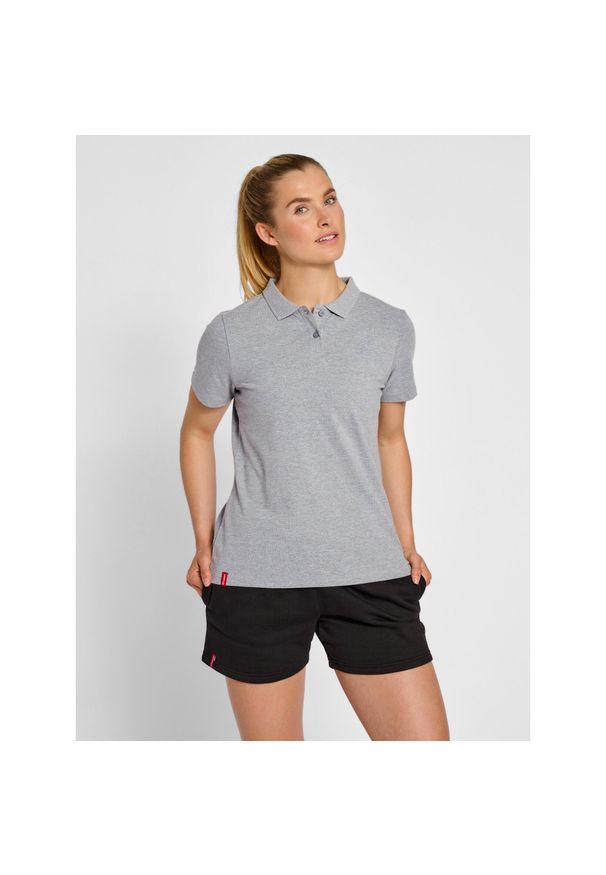 Damska koszulka polo Hummel Red Classic. Typ kołnierza: polo. Kolor: szary. Materiał: tkanina, bawełna. Styl: sportowy
