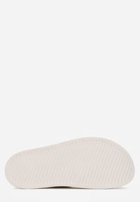 Renee - Białe Klapki z Metalicznymi Klamrami Eudare. Kolor: biały. Sezon: lato. Styl: elegancki #9