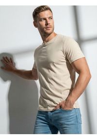 Sinsay - Bawełniana koszulka basic - kremowy. Kolor: kremowy. Materiał: bawełna #1