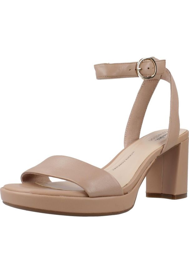 Sandały Clarks Model Ambyrlyn Bay Kolor Nago. Kolor: beżowy. Materiał: syntetyk, skóra. Sezon: lato