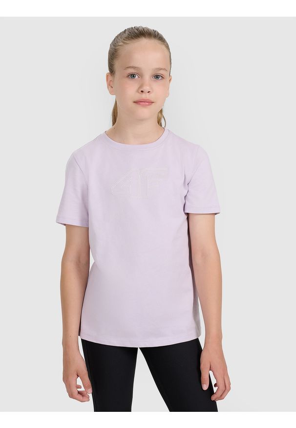 4f - 4F T-shirt regular z nadrukiem dziewczęcy - fioletowy 146 (10-11 lat). Okazja: na co dzień. Kolor: fioletowy. Materiał: jersey, bawełna, materiał. Długość rękawa: krótki rękaw. Długość: krótkie. Wzór: nadruk. Sezon: lato. Styl: sportowy, młodzieżowy, klasyczny, casual