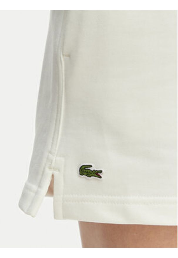 Lacoste Szorty sportowe GF5341 Écru Regular Fit. Kolor: kremowy. Materiał: bawełna
