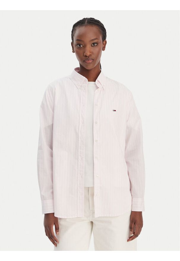 Tommy Jeans Koszula DW0DW22211 Różowy Regular Fit. Kolor: różowy. Materiał: bawełna