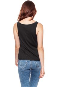 Wrangler - WRANGLER T SHIRT DAMSKI TANK BLACK W7387EV01 112131060. Okazja: na co dzień. Długość rękawa: na ramiączkach. Wzór: nadruk, kolorowy. Styl: casual #5