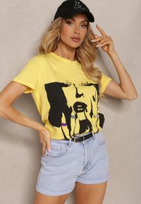 Renee - Żółty T-shirt z Bawełny Ozdobiony Nadrukiem i Cyrkoniami Chinelia. Okazja: na co dzień. Kolor: żółty. Materiał: bawełna. Wzór: nadruk, aplikacja. Styl: casual, elegancki #4