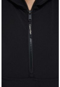Calvin Klein Performance bluza treningowa Essentials kolor czarny z kapturem gładka. Typ kołnierza: kaptur. Kolor: czarny. Materiał: materiał. Długość: krótkie. Wzór: gładki #5