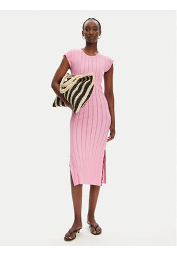 Pinko - PINKO Sukienka dzianinowa 104745 A2FR Różowy Regular Fit. Kolor: różowy. Materiał: wiskoza