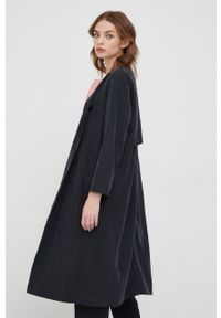 Sisley płaszcz damski kolor czarny przejściowy. Okazja: na co dzień. Kolor: czarny. Materiał: tkanina. Wzór: gładki. Styl: casual #3