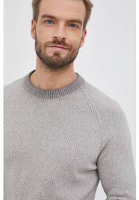 Marc O'Polo Sweter bawełniany męski kolor szary. Okazja: na co dzień. Typ kołnierza: polo. Kolor: szary. Materiał: bawełna. Długość rękawa: raglanowy rękaw. Styl: casual #3