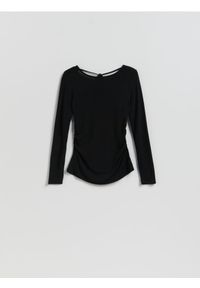Reserved - Longsleeve z wiskozą - czarny. Kolor: czarny. Materiał: wiskoza. Długość rękawa: długi rękaw