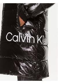 Calvin Klein Jeans Kurtka puchowa J20J221902 Czarny Regular Fit. Kolor: czarny. Materiał: puch, syntetyk #5