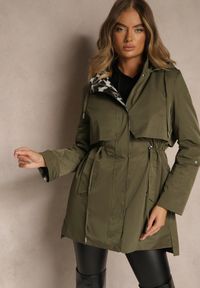 Renee - Zielona Kurtka Parka Ozdobiona Sznurkami przy Odpinanym Kapturze Loriballe. Okazja: na co dzień. Kolor: zielony. Materiał: jeans. Wzór: aplikacja. Sezon: jesień. Styl: casual #5