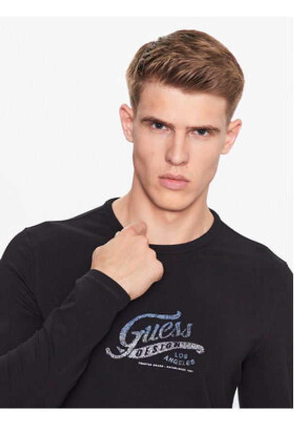Guess Longsleeve M3YI29 J1314 Czarny Slim Fit. Kolor: czarny. Materiał: bawełna. Długość rękawa: długi rękaw