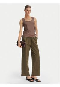 only - ONLY Spodnie materiałowe Tizana 15319090 Zielony Regular Fit. Kolor: zielony. Materiał: bawełna #4