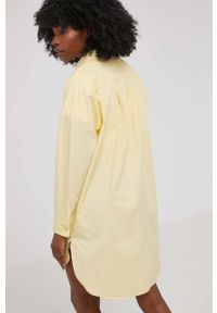 Answear Lab koszula bawełniana damska kolor żółty regular z kołnierzykiem klasycznym. Okazja: na co dzień. Typ kołnierza: kołnierzyk klasyczny. Kolor: żółty. Materiał: bawełna. Długość rękawa: długi rękaw. Długość: długie. Styl: wakacyjny, klasyczny #4