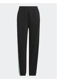 Adidas - adidas Spodnie dresowe Tape HM1530 Czarny Regular Fit. Kolor: czarny. Materiał: bawełna, dresówka #6