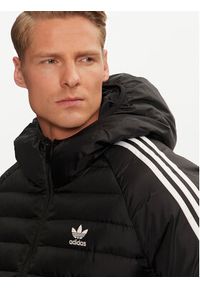 Adidas - adidas Kurtka zimowa IZ1842 Czarny Regular Fit. Kolor: czarny. Materiał: syntetyk. Sezon: zima