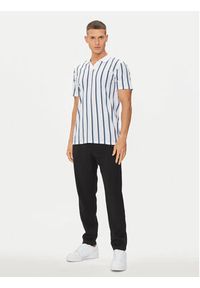Lindbergh Polo 30-404259 Biały Slim Fit. Typ kołnierza: polo. Kolor: biały. Materiał: bawełna