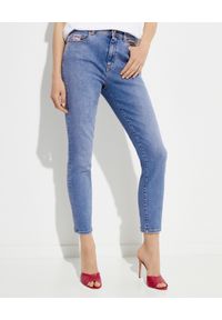 Versace Jeans Couture - VERSACE JEANS COUTURE - Niebieskie jeansy Skinny. Kolor: niebieski. Wzór: aplikacja