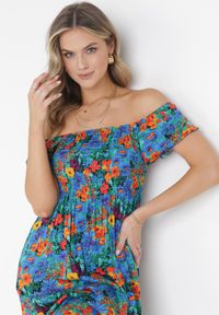 Born2be - Niebieska Sukienka z Wiskozy Midi Hiszpanka w Kwiaty Hallenes. Typ kołnierza: dekolt hiszpanka. Kolor: niebieski. Materiał: wiskoza. Wzór: kwiaty. Długość: midi #4