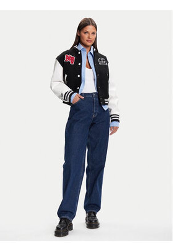 Tommy Jeans Kurtka bomber Varsity DW0DW21628 Czarny Regular Fit. Kolor: czarny. Materiał: syntetyk