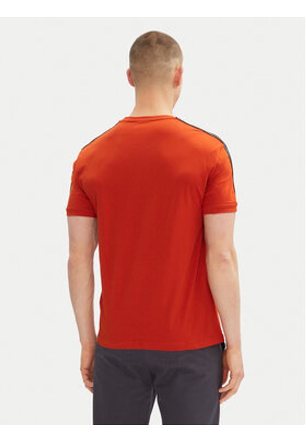 EA7 Emporio Armani T-Shirt 7M000138 AF10375 U3012 Pomarańczowy Regular Fit. Kolor: pomarańczowy. Materiał: bawełna
