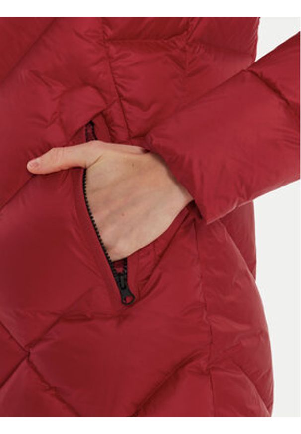 Blauer Płaszcz zimowy 24WBLDK03052 Czerwony Regular Fit. Kolor: czerwony. Materiał: syntetyk. Sezon: zima