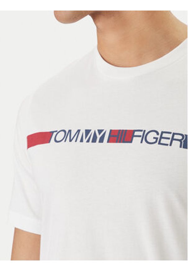 TOMMY HILFIGER - Tommy Hilfiger T-Shirt Brand Love MW0MW42368 Biały Regular Fit. Kolor: biały. Materiał: bawełna