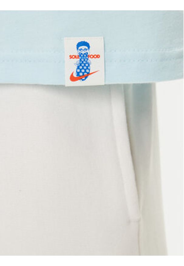 Nike T-Shirt HJ0754 Błękitny Regular Fit. Kolor: niebieski. Materiał: bawełna