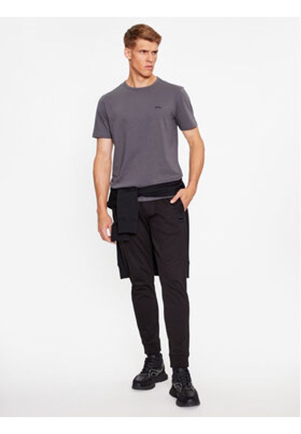 BOSS - Boss T-Shirt Tee Curved 50469062 Szary Regular Fit. Kolor: szary. Materiał: bawełna
