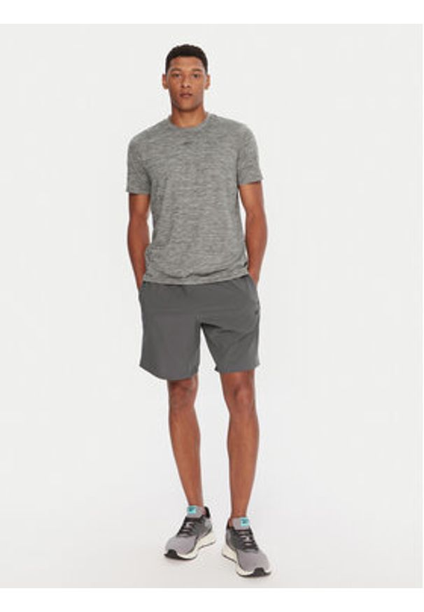 Reebok T-Shirt RK25178CCM Szary Standard Fit. Kolor: szary