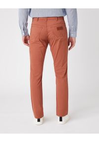 Wrangler - SPODNIE MĘSKIE WRANGLER TEXAS SLIM GINGER W12SWAA15