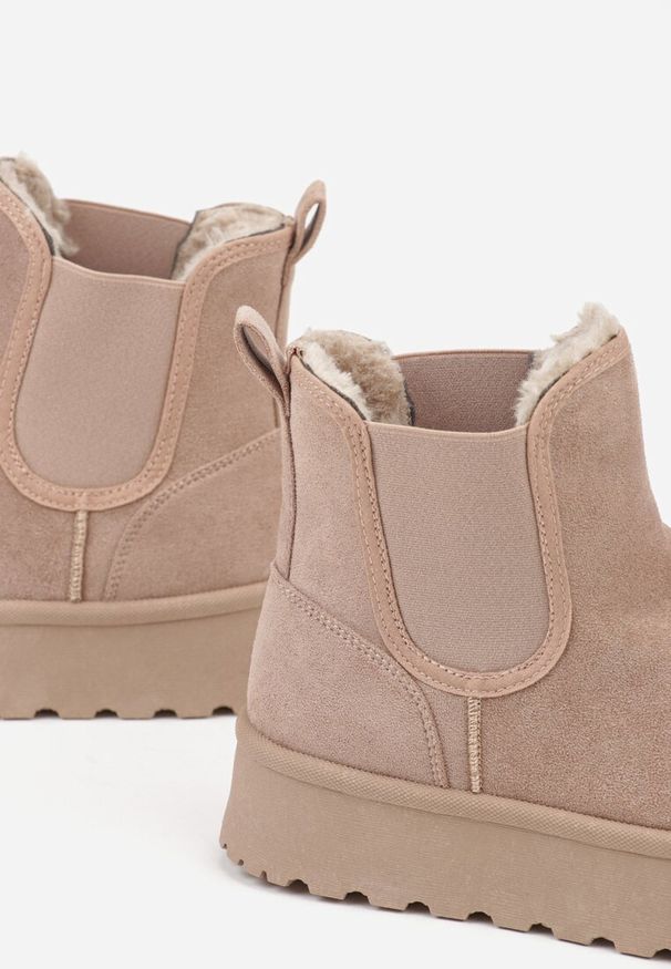 Born2be - Ciemnobeżowe Śniegowce na Grubej Podeszwie w Stylu Sztybletów Avrenna. Okazja: na co dzień. Kolor: beżowy. Materiał: jeans. Styl: klasyczny, casual