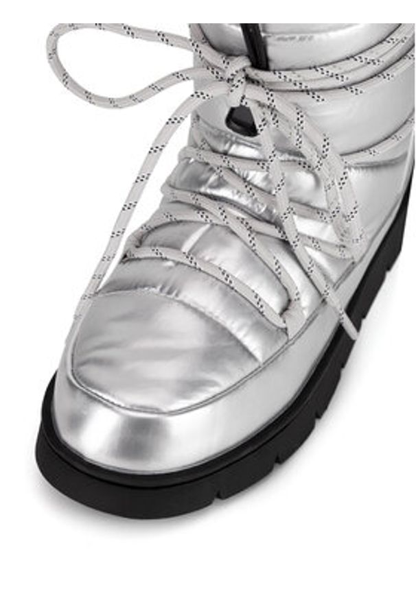 GAP - Gap Śniegowce RICHMOND WINTER HIGH W GP509019BW-SV00 Srebrny. Kolor: srebrny. Materiał: materiał