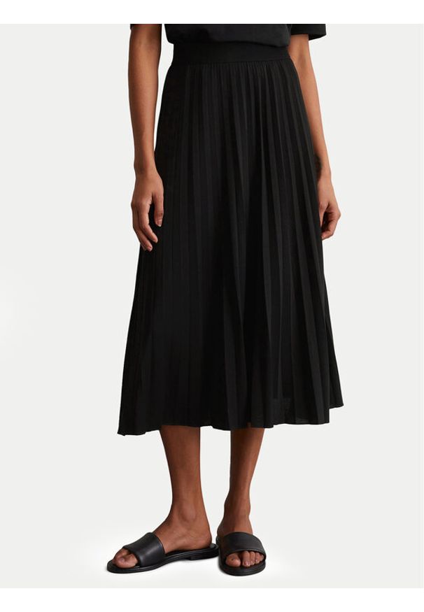 Marc O'Polo Spódnica plisowana 506 2123 18017 Czarny Regular Fit. Kolor: czarny. Materiał: lyocell