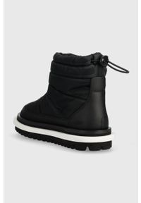 Tommy Jeans śniegowce TJW PADDED FLAT BOOT kolor czarny EN0EN02292. Nosek buta: okrągły. Kolor: czarny. Materiał: guma, poliester. Szerokość cholewki: normalna #5