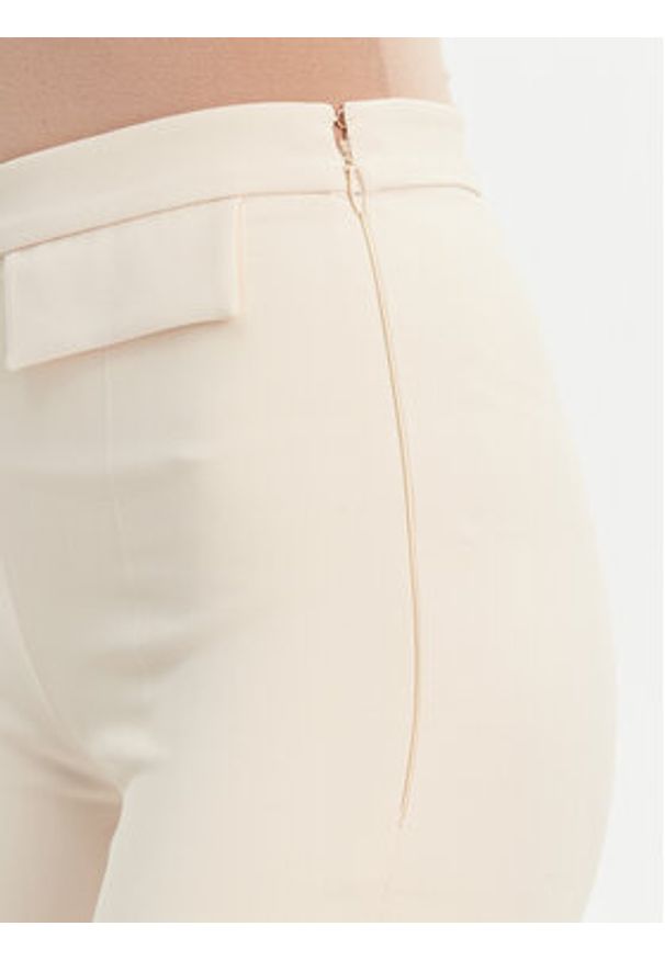 Elisabetta Franchi Spodnie materiałowe PA-077-51E2-V320 Écru Regular Fit. Materiał: syntetyk