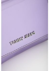 Tommy Jeans Torebka kolor fioletowy. Kolor: fioletowy. Rodzaj torebki: na ramię