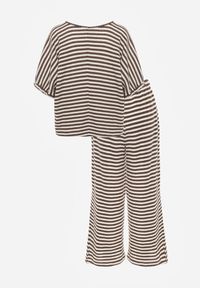 Born2be - Beżowo-Brązowy Dzianinowy Komplet z Bawełny T-shirt i Szerokie Spodnie o Luźnym Fasonie w Paski Nemoress. Kolor: beżowy. Materiał: bawełna, dzianina. Wzór: paski #8