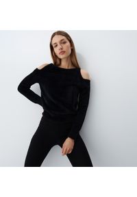 Mohito - Sweter z odkrytymi ramionami - Czarny. Kolor: czarny