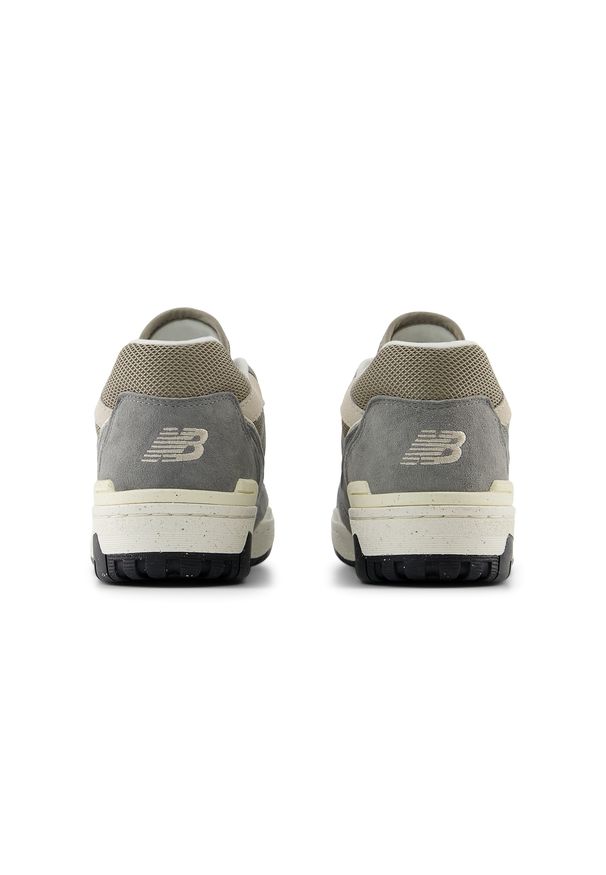 Buty damskie New Balance BBW550HA – szare. Kolor: szary. Materiał: zamsz. Szerokość cholewki: normalna