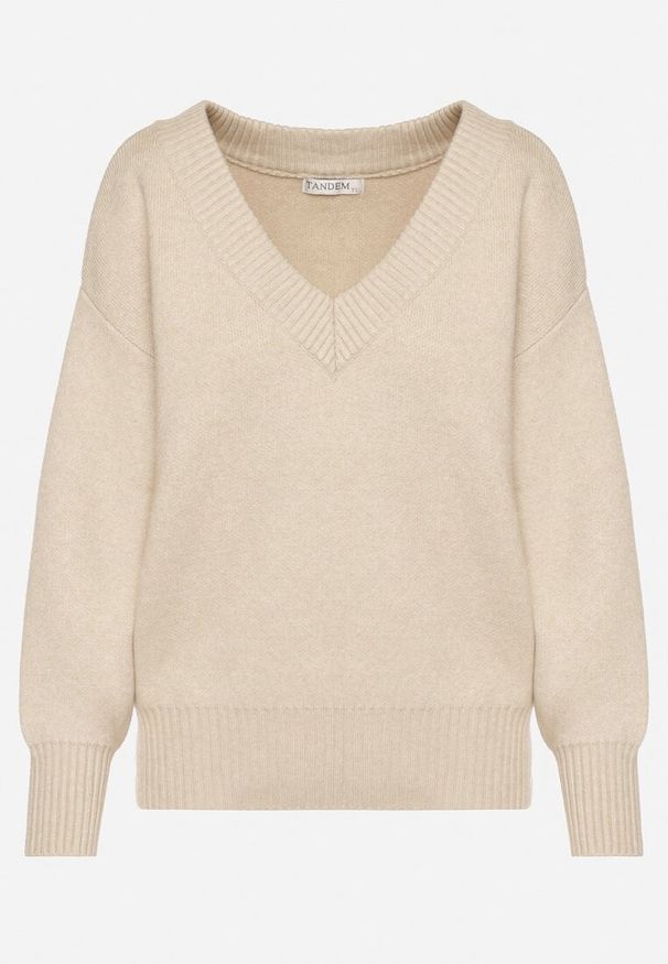 Born2be - Beżowy Sweter z Kaszmirem z Dekoltem w Serek Plenae. Okazja: na co dzień. Typ kołnierza: dekolt w serek. Kolor: beżowy. Materiał: kaszmir. Styl: elegancki, casual, klasyczny